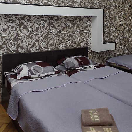 Fifth Element Hotel Tbilisi ภายนอก รูปภาพ